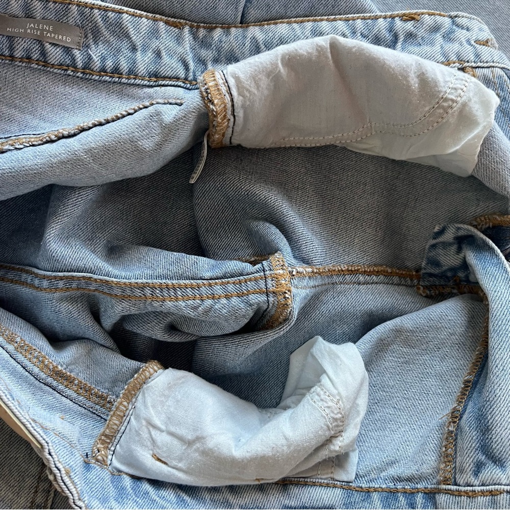 Poetry High Rise Cropped Tapered Jeans Light Wash Denim Size 10 - Picture 10 of 16